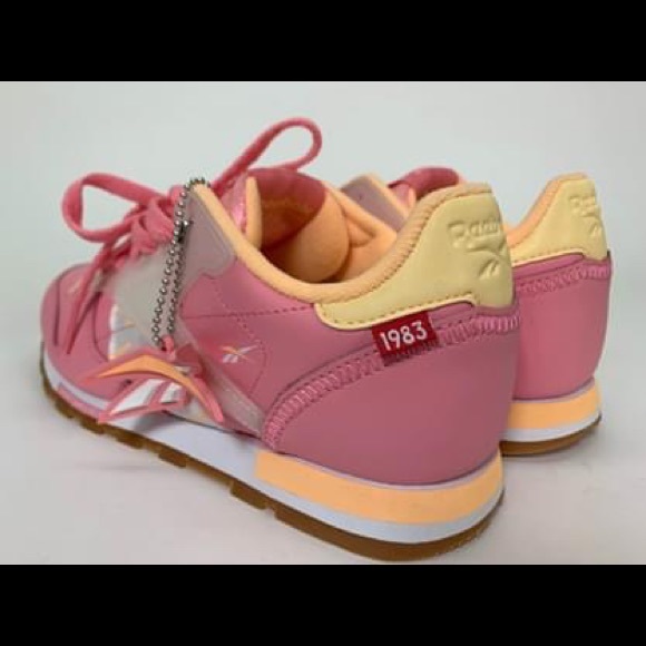 Reebok Classic Kids Sz. 4.5 Squad Pink/Desert Glow - Picture 7 of 10